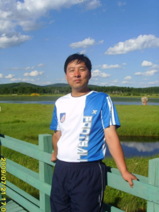 路军(中国作家协会会员)