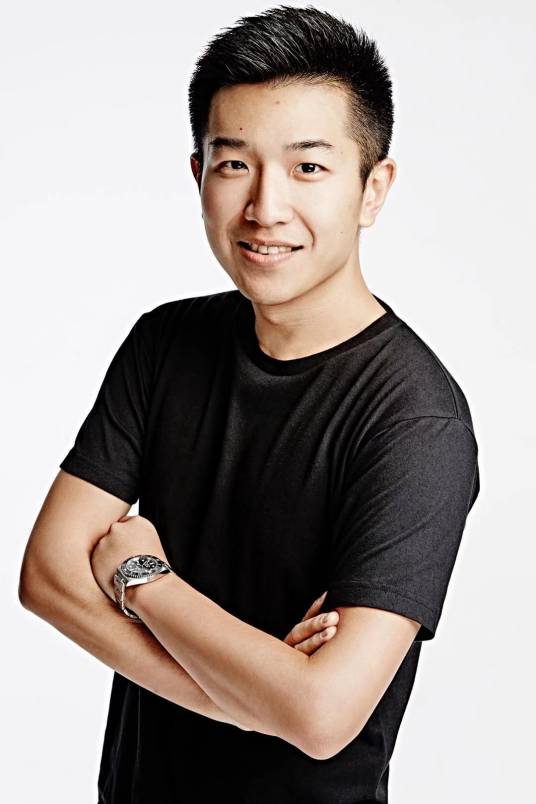 申奥（中国内地男导演、编剧、制作人）