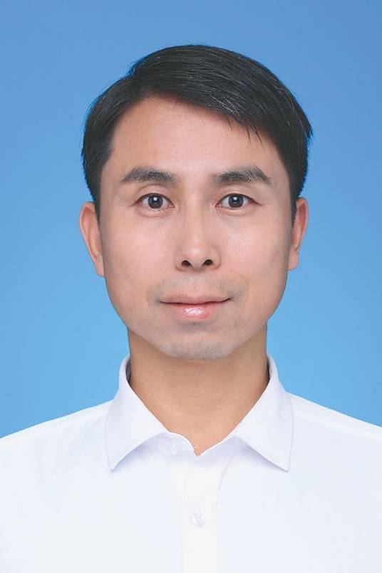 王盼盼（哈尔滨工业大学副研究员）