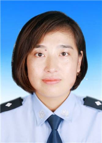 阿斯茹（内蒙古自治区呼伦贝尔市新巴尔虎右旗司法局党组成员、副局长）