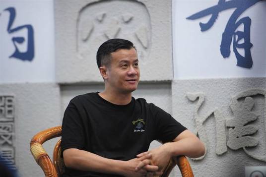 孙冬（雕塑艺术家）