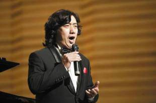 赵岩（中国内地低男中音歌唱家，声乐副教授）