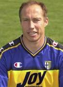 内斯托·圣西尼