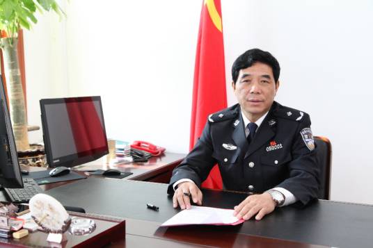 王军(通辽市人民政府原副市长、原市公安局局长)