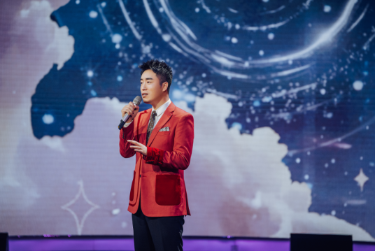 王硕(主持人歌手演员)