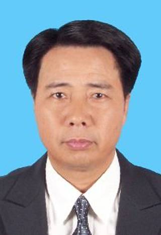 邓伟强（中共广州市海珠区委原书记，区人大常委会原主任）