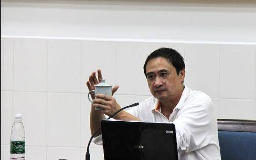 刘晓明(广州大学人文学院二级教授)