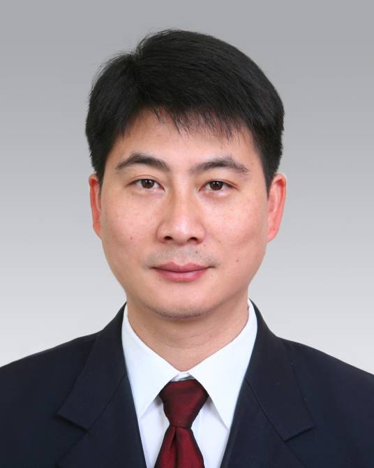 许哲(浙江省德清县委副书记、高新区党工委副书记、管委会常务副主任)