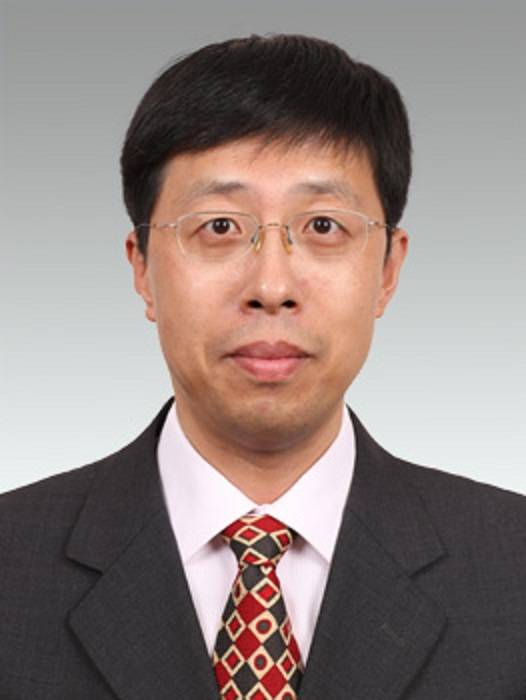 吴坚勇(上海市司法局党委书记、局长,市监狱管理局第一政委)