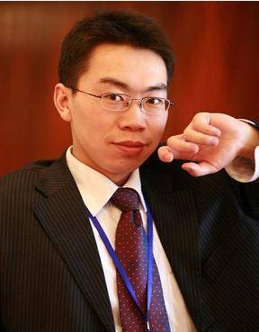 严鹏(乌当区卫生和食品药品监督管理局党委书记)