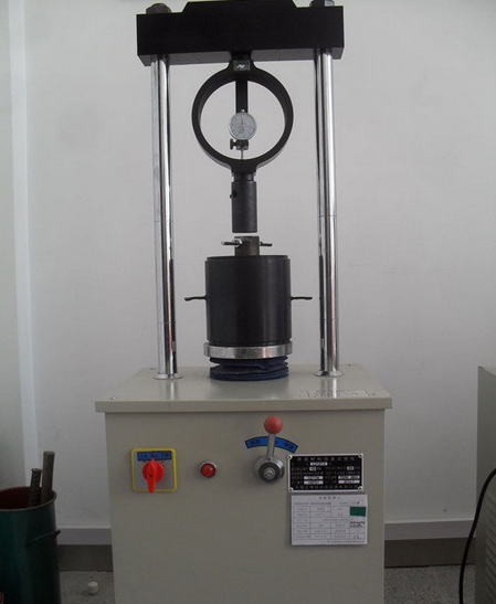无侧限抗压强度试验