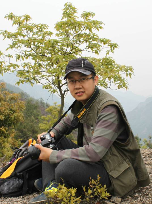 王进(中国山东籍艺术家)