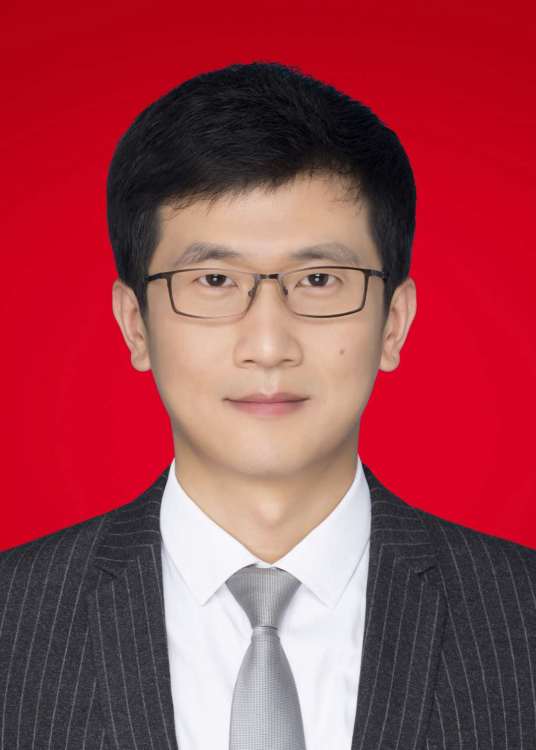 李安（山西省长治市屯留区委常委、副区长）