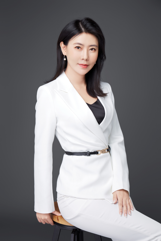 陈玺（广东广播电视台编导、主持人）