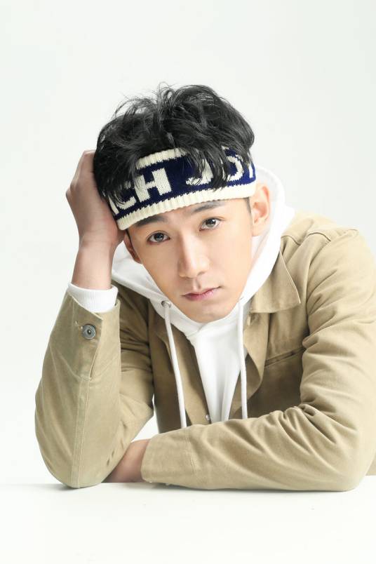 金盾（中国男演员）