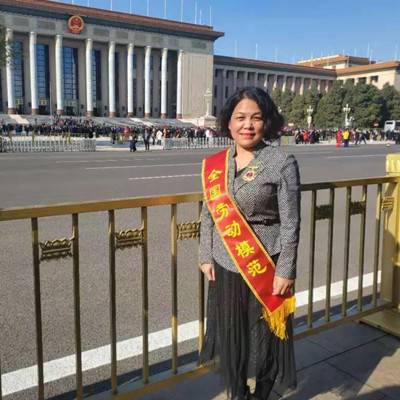 刘艳红(中共二十大代表,石家庄市公共交通总公司监察大队副大队长)