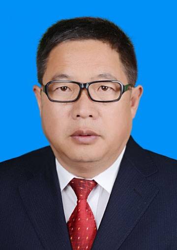 史超（西宁市政协原副主席）