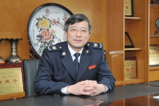 邵峰(国家税务总局无锡市税务局党委委员、副局长)