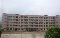 玉林容县灵山中学