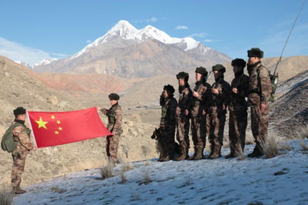 边防军人为清华学子念战友遗书,边防军人平时的生活有多辛苦?