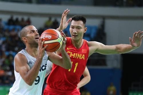 央视点名批评周琦,对他职业生涯有什么影响?