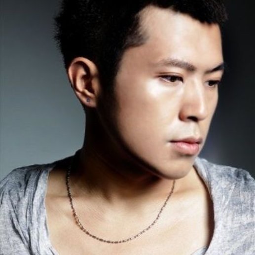 一首歌里面有句歌词是：我只想对你说 是什么歌？