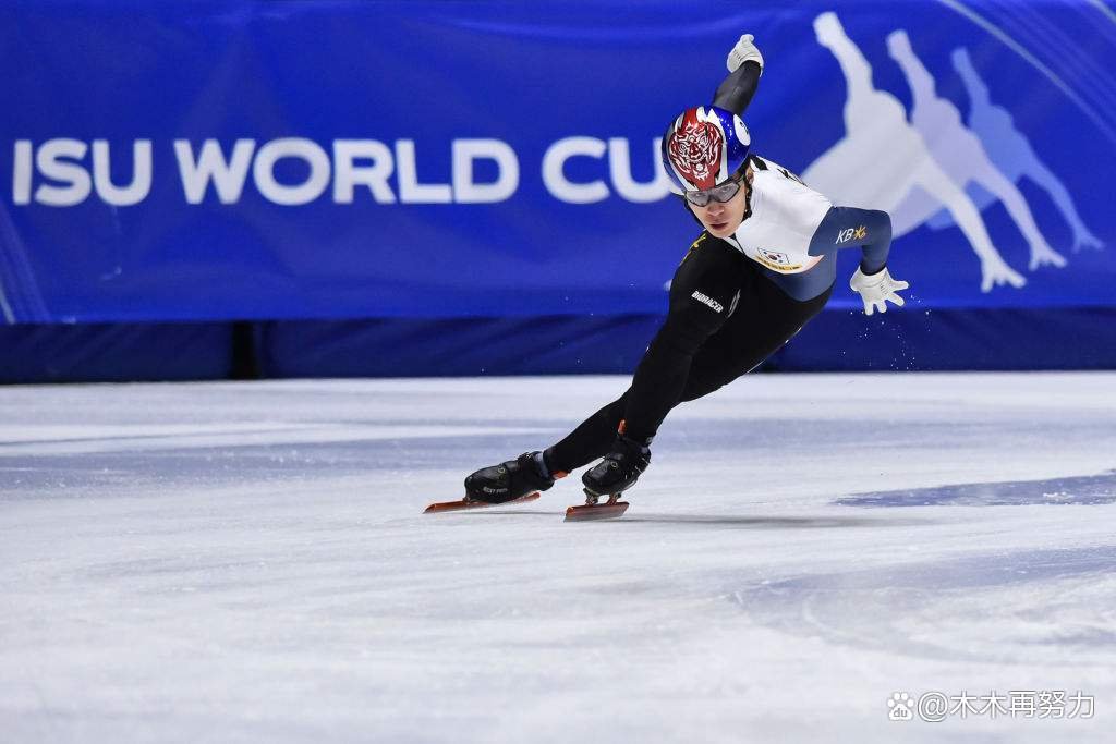 武大靖的短道速滑经历了什么样的心理路程，甚至赛后直接哽咽？