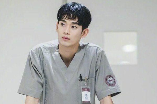 金秀贤新剧获行政处罚，被处罚的原因是什么？