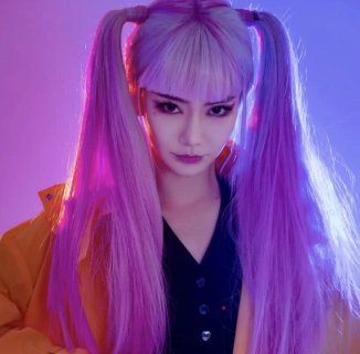 戚薇粉发显霸气，发色对于一个人的整体感官有影响么？