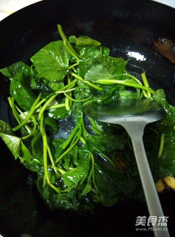 家常清炒红苕尖怎么做好吃又简单，做法图