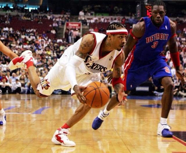 NBA球员有哪些经典绝招？