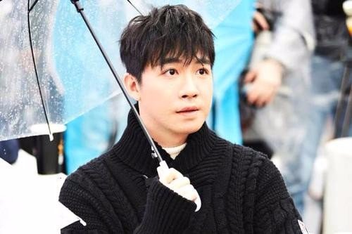 时隔多年,selina再次被问当年烧伤:为什么要恨救她的俞灏明?