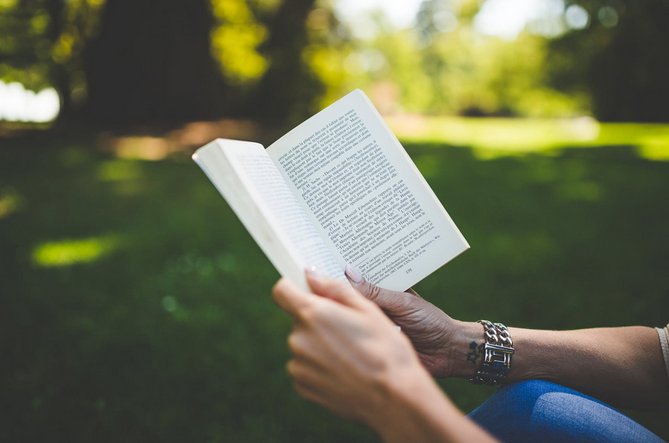 如何评价小说《我的妹妹是偶像》?