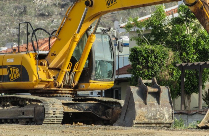 挖掘机一共有多少个滤芯，分别都是什么？