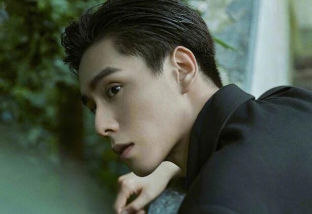 《我的时代你的时代》开播，这部剧讲述了什么内容？