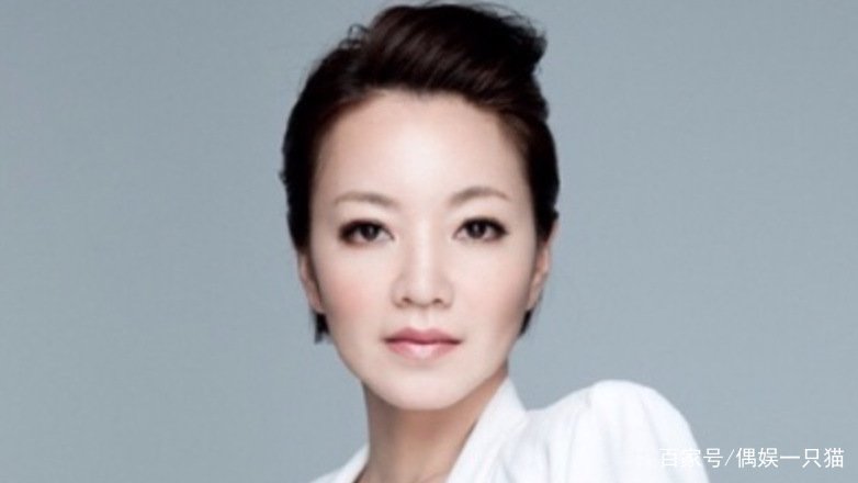 嫁给“活佛”的阿雅，住上千万豪宅生活优越，资产甩大S几条街，如今怎样？