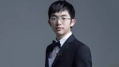 圣枪哥回应“退群事件”，他支持战队教练的行为你认同吗？