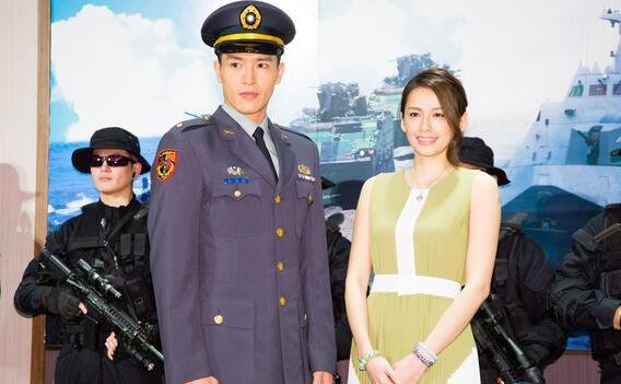 袁艾菲为什么叫迅猛龙？