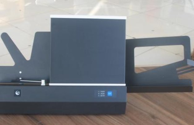 答题卡阅卷机器工作原理是什么？
