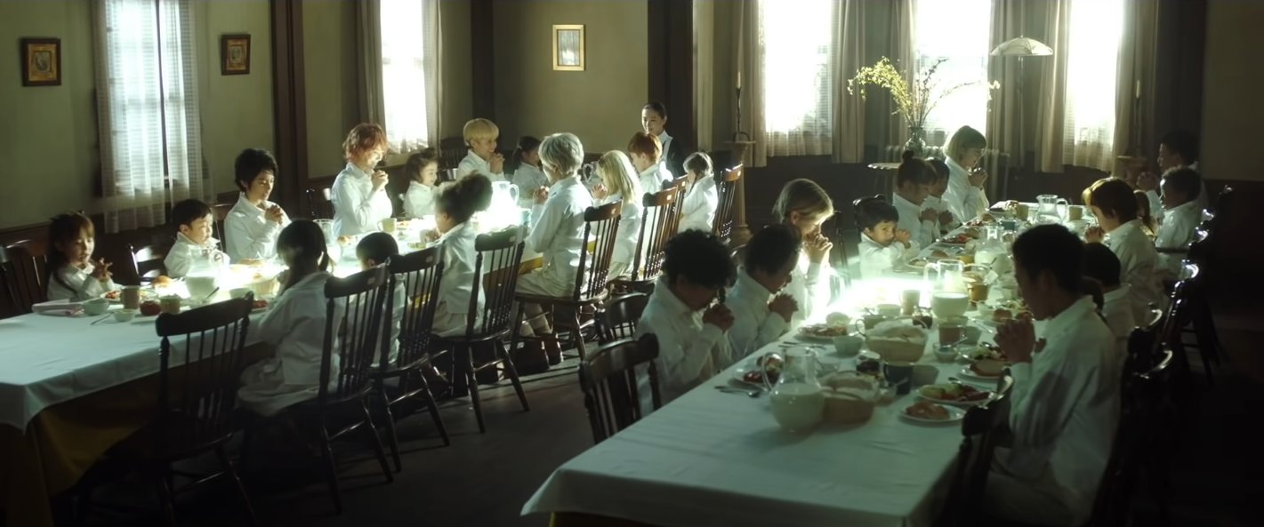 日本动漫《约定的梦幻岛》，真人版真的是“未播先毁”吗？