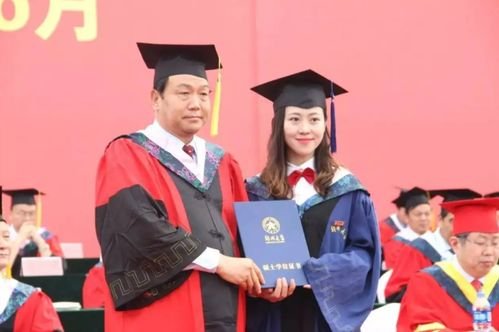 北大中文系教授写116字被指12处语病，他被人对此指责作何回应？