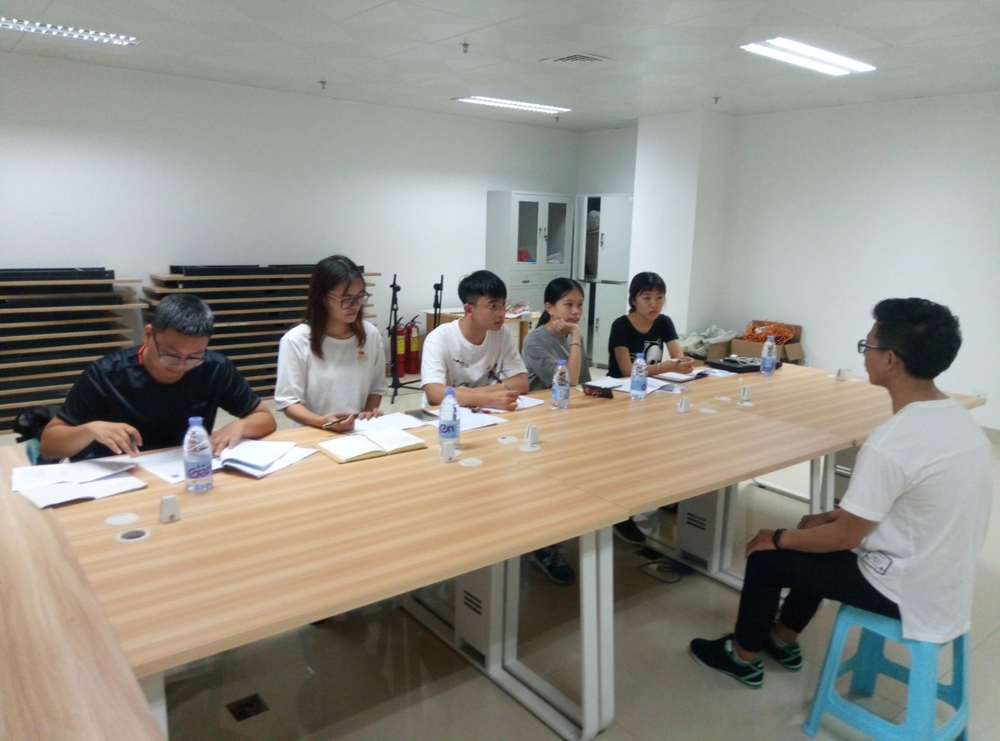 学生会自我介绍100字