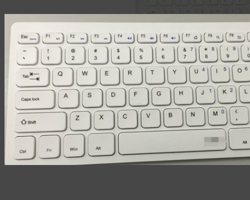 无线键盘怎么开启