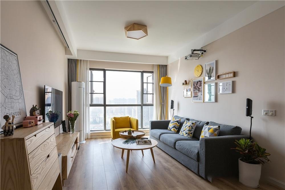 客厅要买什么灯具好一点？