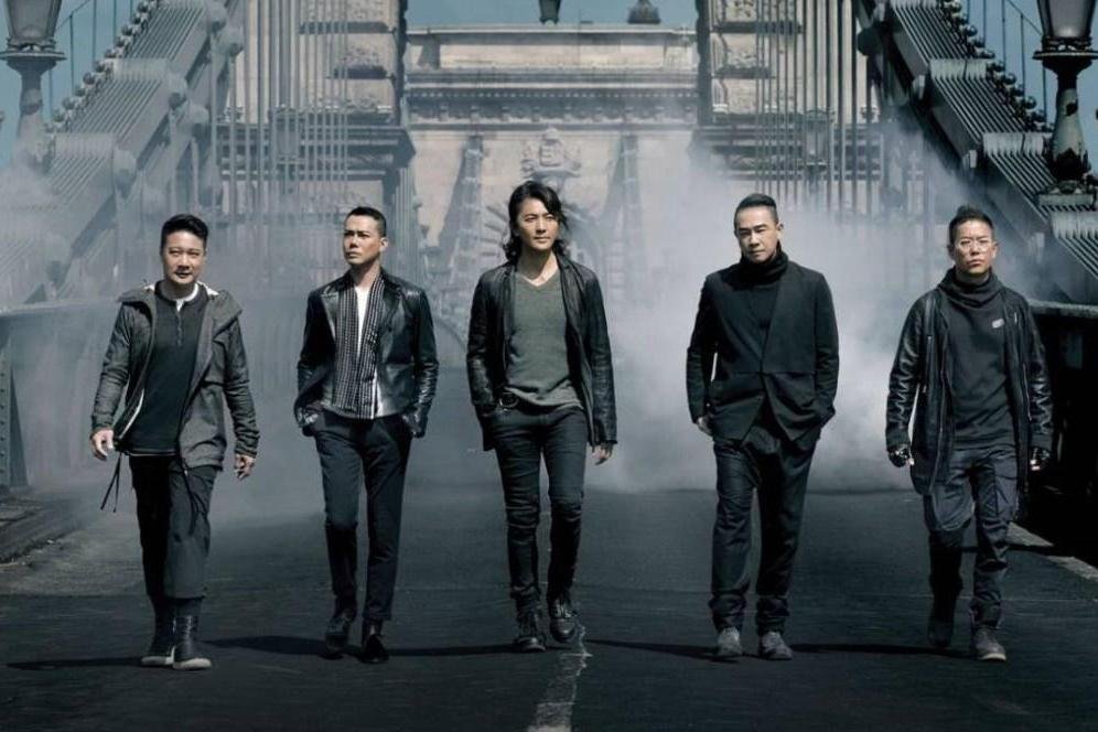 古惑仔中等级是怎么分的，什么是龙头，纸扇，草鞋，红棍，双花红棍，四九，谁比谁大呢