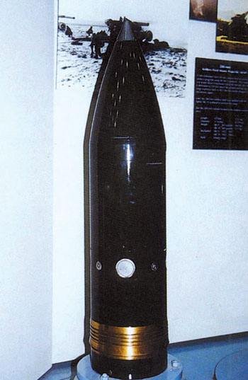 原子弹，氢弹，中子弹哪个最厉害。