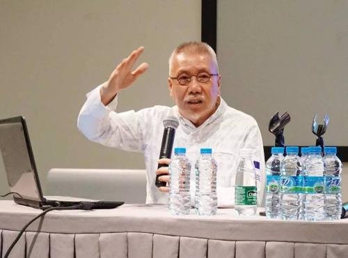 靳埭强有着什么样的设计观念？