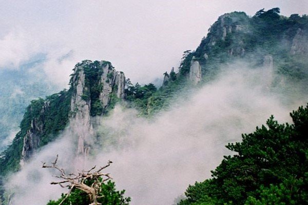 想去明月山2日游，有什么具体的游玩攻略吗？