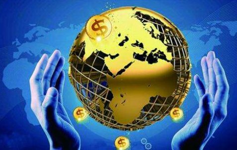 世界银行通过专家评估和企业或个人调查两种方式对全世界多少个国家的？