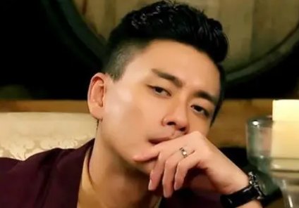 黄宗泽老婆到底是谁啊叫什么名字啊